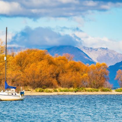 新西兰南岛+北岛+皇后镇+基督城+陶波+罗托鲁瓦+特卡波+奥玛鲁20日19晚拼小团