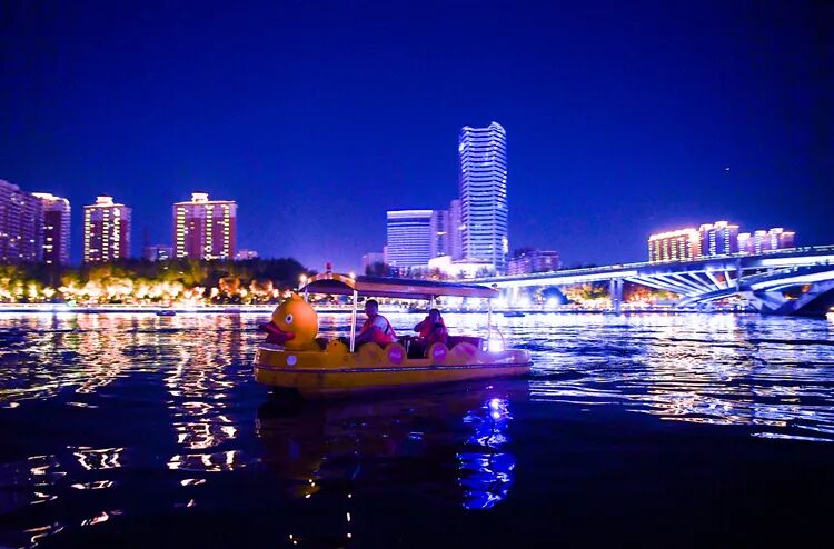 汾河景区水上观光游乐园