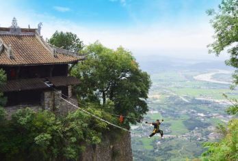 绵阳窦圌山+李白故居一日游【2-6人探团山惊奇，品江油肥肠】【绵阳市区 江油市区及机场，车站，酒店，小区等上门专车接送。】