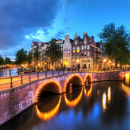 荷兰阿姆斯特丹荷兰国立博物馆+羊角村+赞瑟斯汉斯+海牙+鹿特丹6日5晚私家团