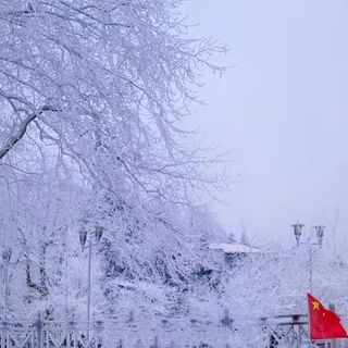 雪景中的红城-乌兰浩特博源蓝海御华大饭店