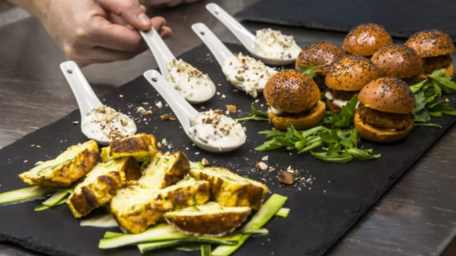 700 Enolocanda餐厅图片