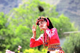 行走的美摄2 = 女儿国选美 + 日月潭探秘