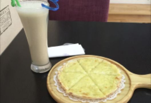 阿里爷爷现烘起司蛋糕披萨(岳阳县店)美食图片