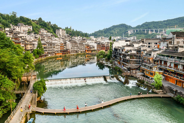 凤凰沱江自由行
