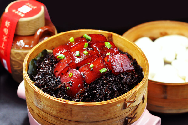 茴香豆、臭豆腐、绍三鲜……打卡这些不能错过绍兴美食