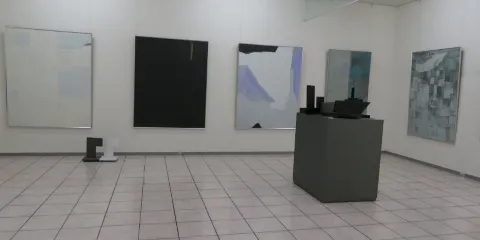 清川泰次芸術館