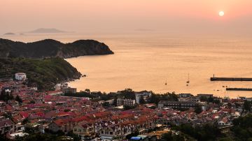 Qingshan Fishing Village