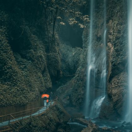 南宁+崇左+百色+河池+柳州7日6晚私家团