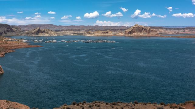 2-Day Grand Canyon East and South Rim Tour·from Las Vegas: Antelope Canyon, Lake Powell