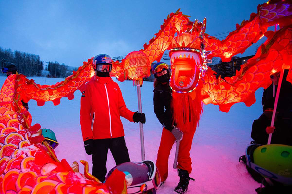 奢华体验 | 舞动雪上中国龙，在美国阿斯本开心过大年！
