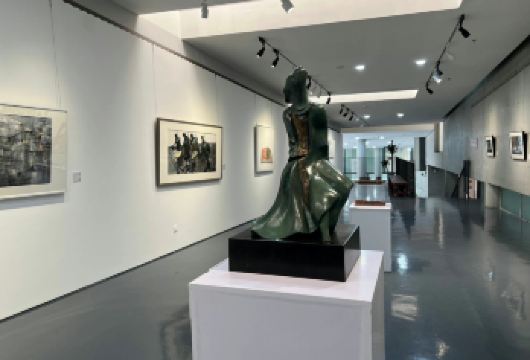 深圳市区一日游【独立包车上门接+海上世界+景点任选】【网红打卡景点+上门接送+出发时间自由安排+司兼向导+行程可随意更改，希望您有一次愉快的旅游体验！】