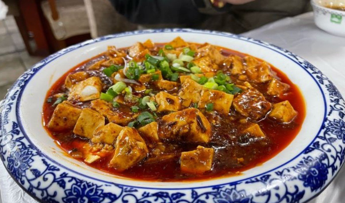 鲁朗石锅王总店(鲁朗小镇总店)