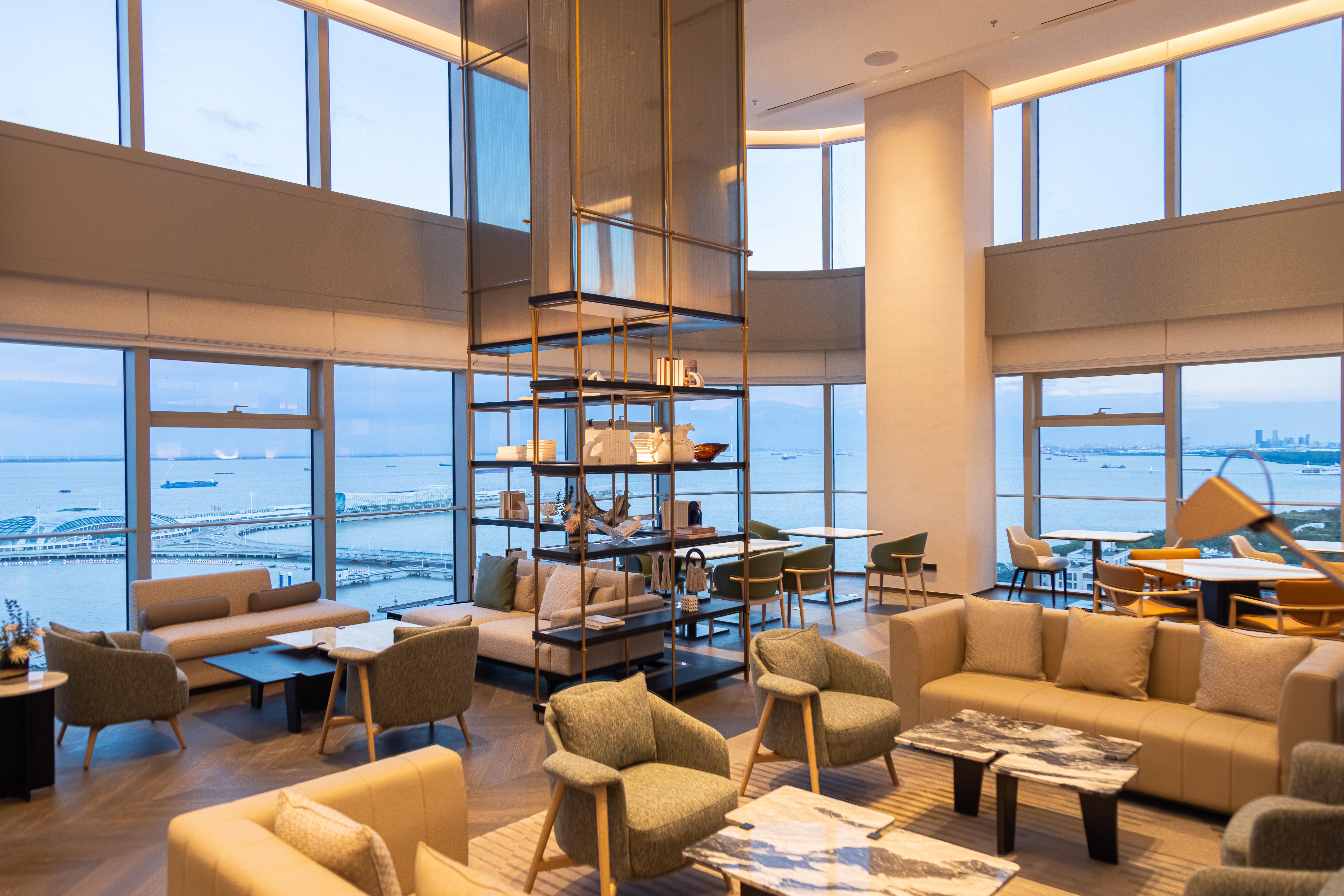 上海伊敦康得思酒店(吴淞口邮轮港店)·1872大堂酒廊