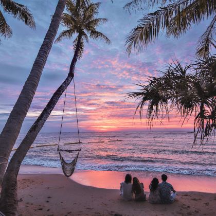 富国岛椰子+甘吉+云退岛+水上乐园缆车一日游【含午餐浮潜钓鱼