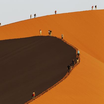 纳米比亚+津巴布韦+赞比亚+南非16日14晚跟团游