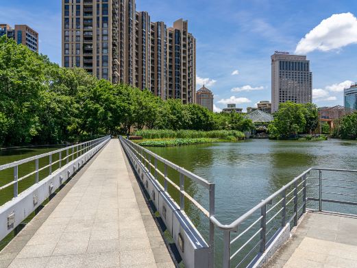 青年湖公园