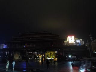 恩铭广场，纪念革命烈士——贵州8日（16）