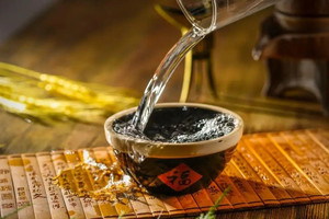 茅台镇游记图文-这款酱香白酒，酒质好，性价比高，堪称茅台酒“平替”！