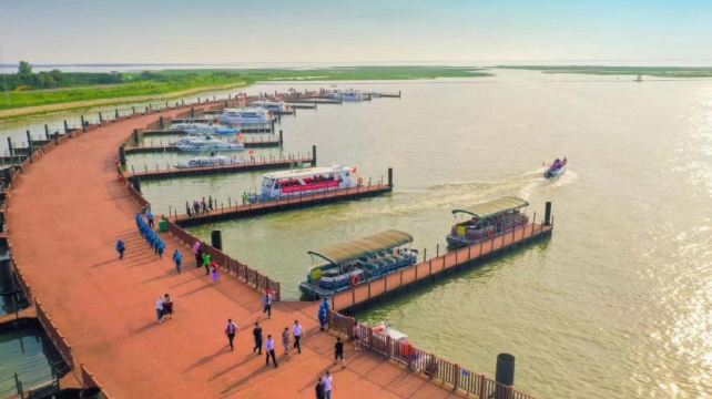 洪湖湿地生态旅游区