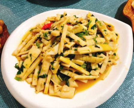 香山饭店(宜兴竹海店)