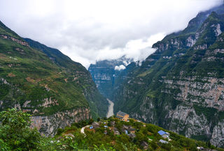游山玩水，不看大江大河岂不是可惜~