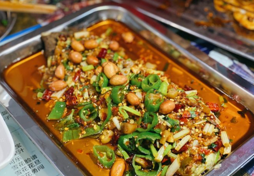 光头烧烤(绥山东路南二街店)餐厅图片