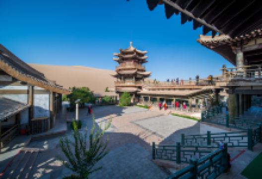 月牙泉小镇景点图片