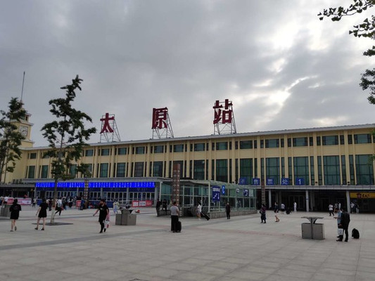 山西太原,平遥,灵石,临汾,吉县,壶口瀑布7日自由行