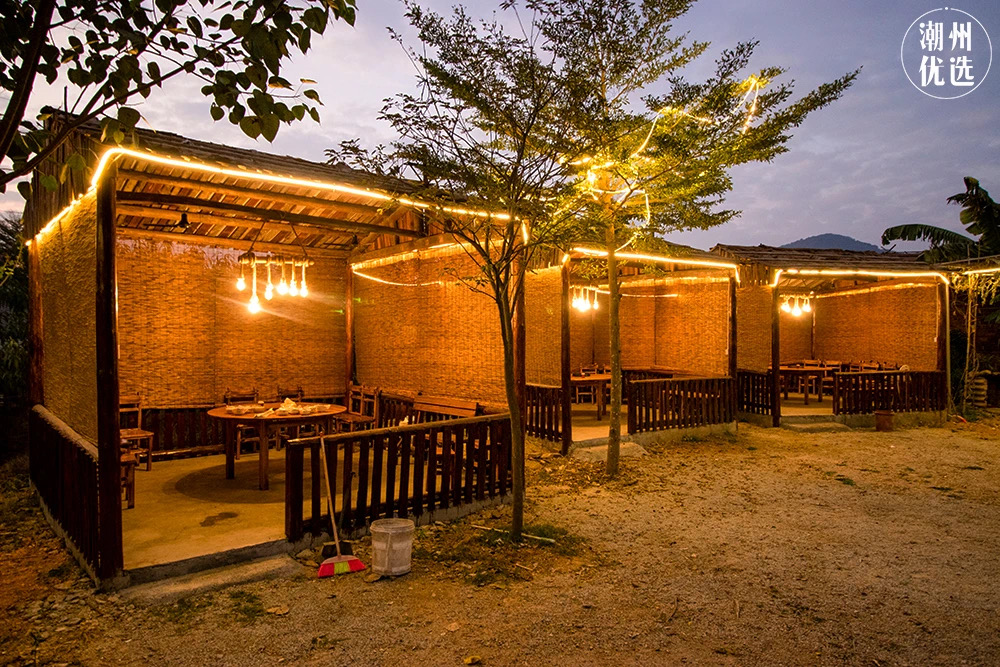 秋溪酒寨鸡煲店