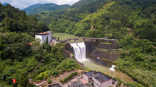 重庆夏日周末去哪儿玩，开车1小时到金刀峡镇，到小众景点走一走