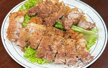 Warung Guling Pak Made餐厅图片