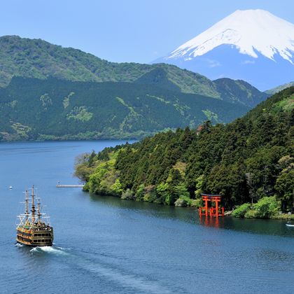 箱根神社+富士山+东京站+皇居+浅草寺+忍野八海+芦之湖三日游