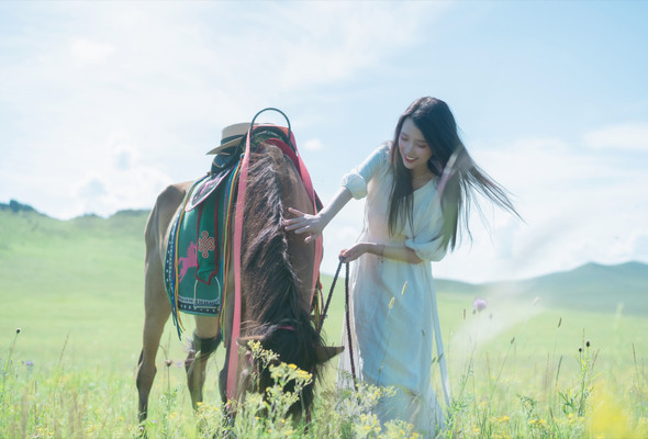 自驾内蒙锡林郭勒|骑马射箭追牛羊,3天2晚看不尽的草原风光