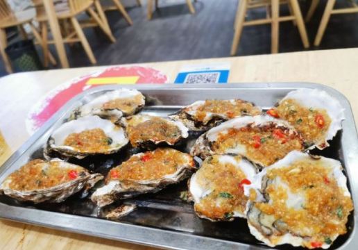 蚝门夜焰烧烤海鲜城(唐韵路店)