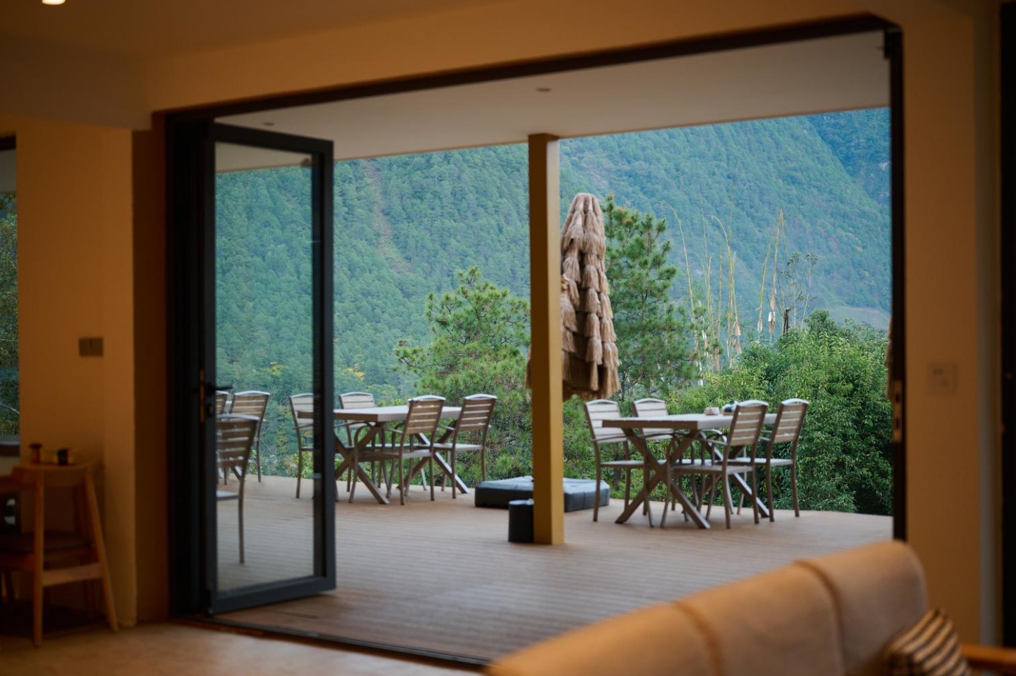 丙中洛云野·见江·餐厅餐厅图片