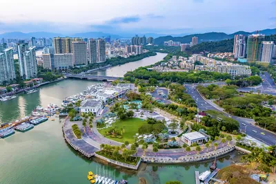 鹿回头广场