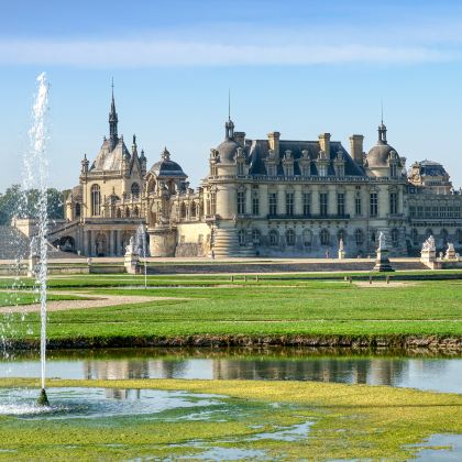 法国+荷兰+比利时+卢森堡+尚蒂伊城堡+撒尿小童像+科隆大教堂+赞瑟斯汉斯风车村木鞋工作坊9日7晚私家团