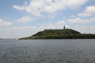 品齐鲁文化临泰山至尊，颂燕赵悲歌赞山川极盛(续七：镇江焦山) ——国庆八日鲁冀