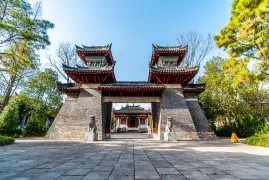 1-Day Chenggu Tour: From Shangyuan Ancient Town's charm to Xinghan Scenic Spot's historical allure