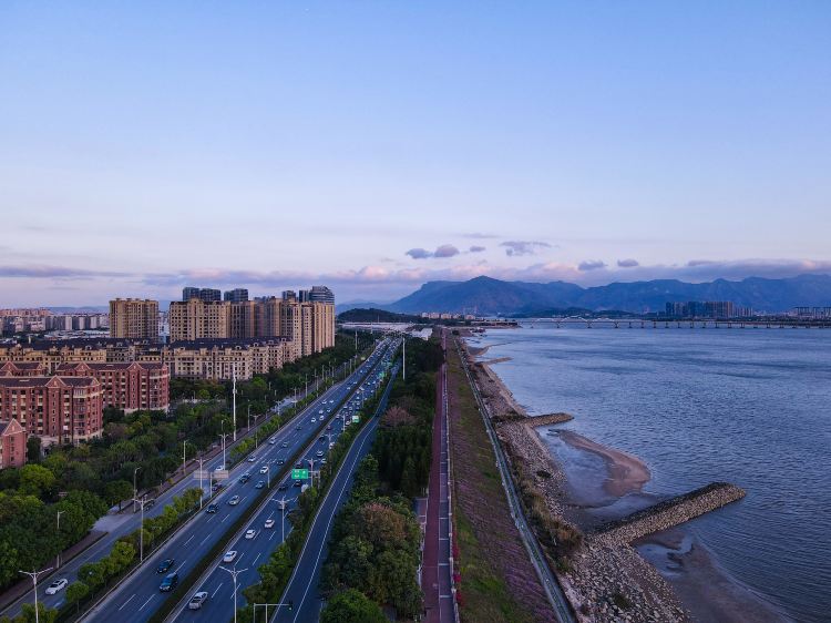 乌龙江湿地公园
