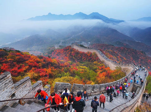 第一次爬长城初体验：八达岭长城红叶知秋