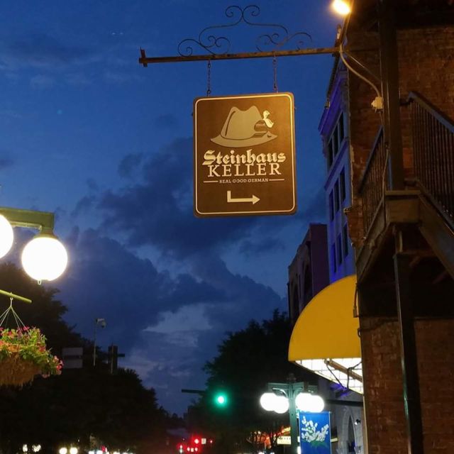 Steinhaus Keller餐厅图片