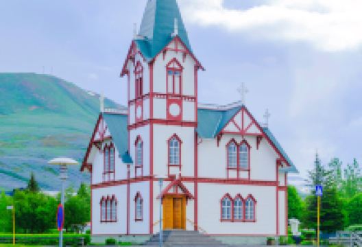 胡萨维克教堂景点图片