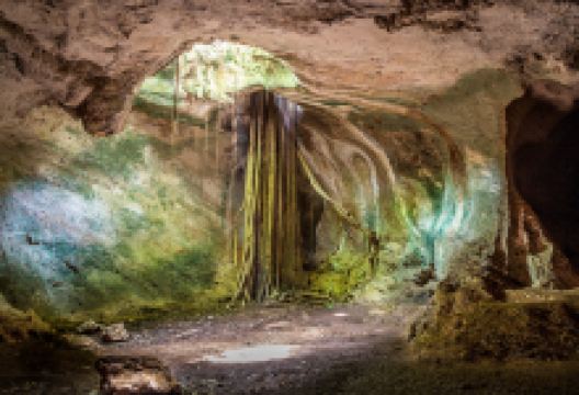 安布罗西澳洞穴景点图片