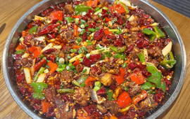邱金小炒·30 年盐帮江湖菜(自贡店)