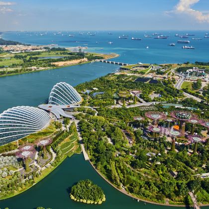 新加坡鱼尾狮公园+新加坡滨海湾花园+S.E.A.海洋馆+新加坡国家博物馆+克拉码头+夜间野生动物园+牛车水+新加坡环球影城5日4晚私家团
