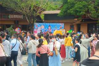 躲得过初一,躲不过双十一,这个里玩得好嗨