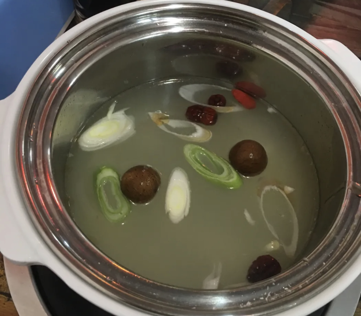小羔羊三味火锅(新华街店)