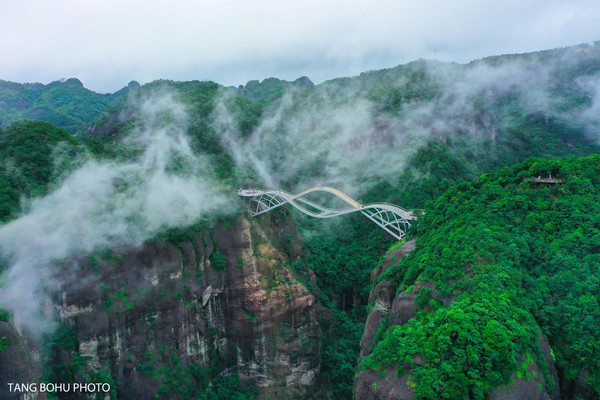 隐藏在台州的小众旅游地神仙居 ，千峰林立云雾缭绕宛如人间仙境